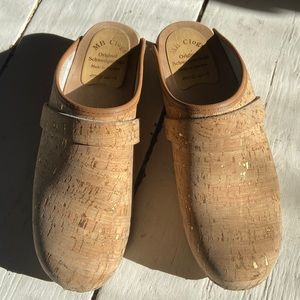 Cork clogs